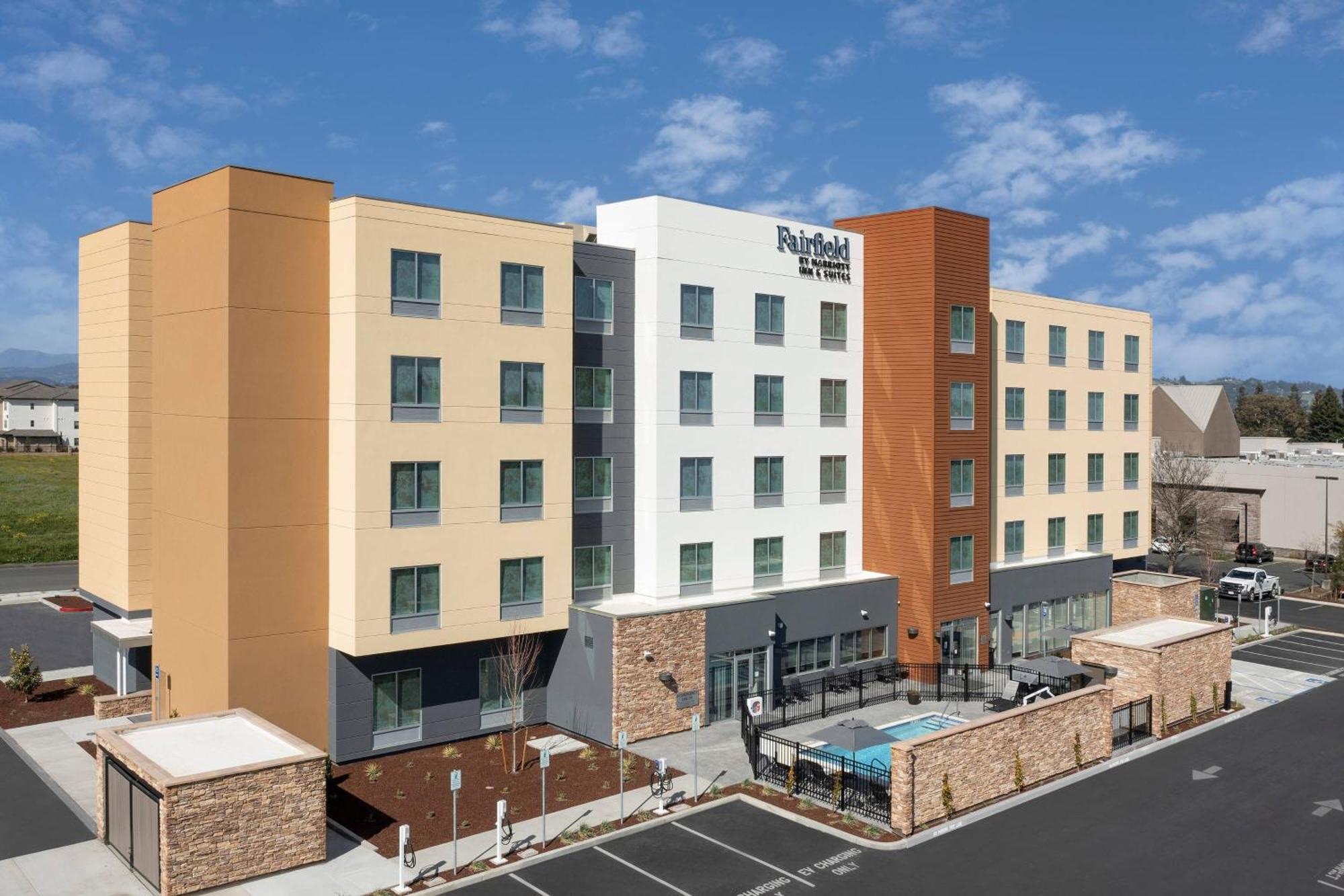 Fairfield Inn & Suites By Marriott Santa Rosa Rohnert Park Εξωτερικό φωτογραφία